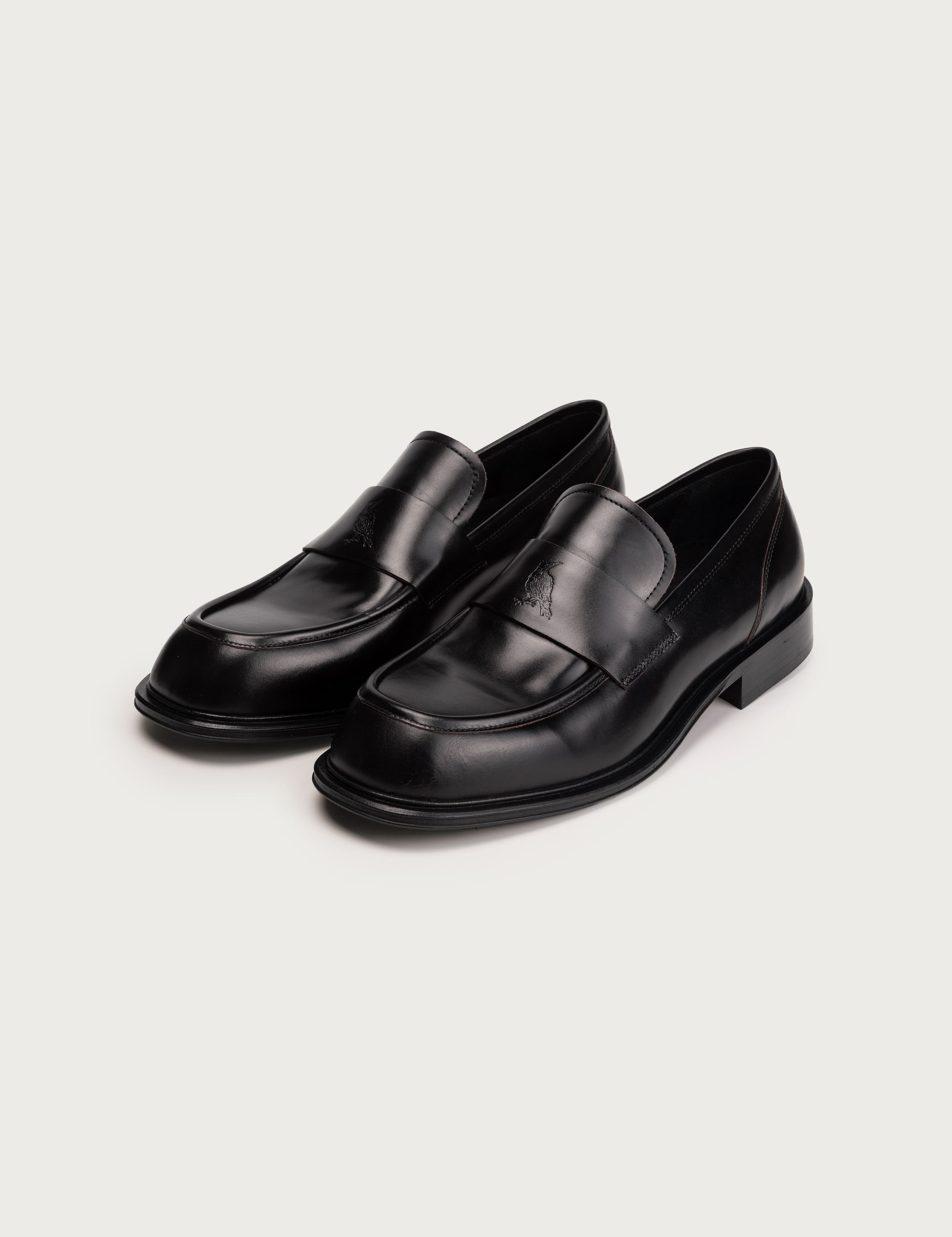Scuro Black
