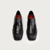 Strata Black